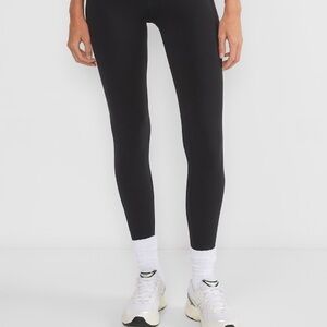 Aritzia Black High-Waisted Leggings